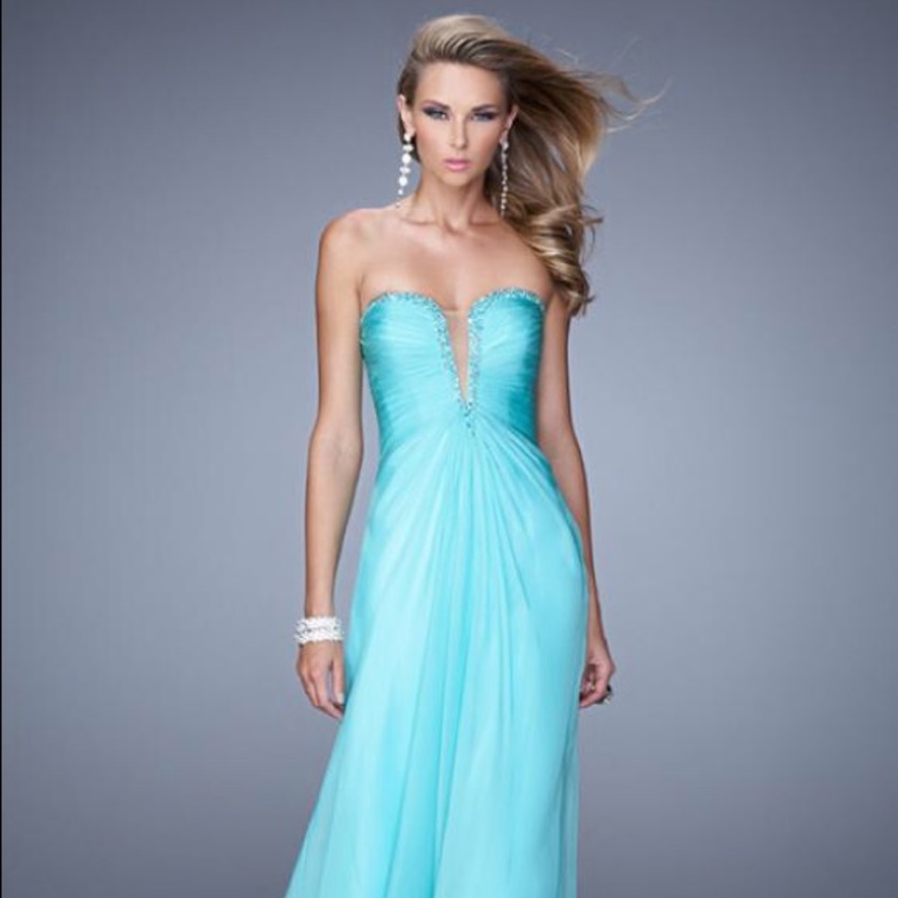 La Femme style #20930, size 2. Worn once.